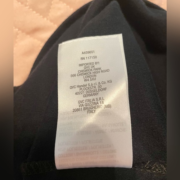 Quacker Factory Black Sweatshirt Velour Sleeves w/Rhinestone Detail Size XL - Picture 6 of 9